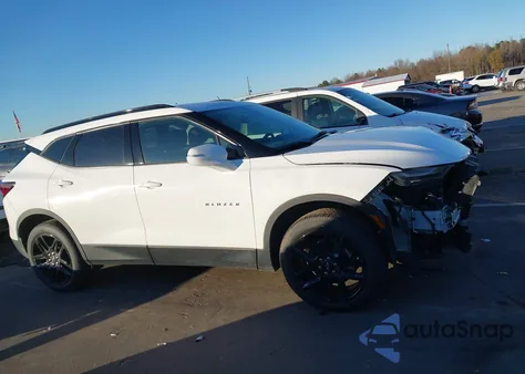 2022 Chevrolet Blazer Fwd 2Lt z USA, uszkodzony, nr VIN 3GNKBCR46NS218042